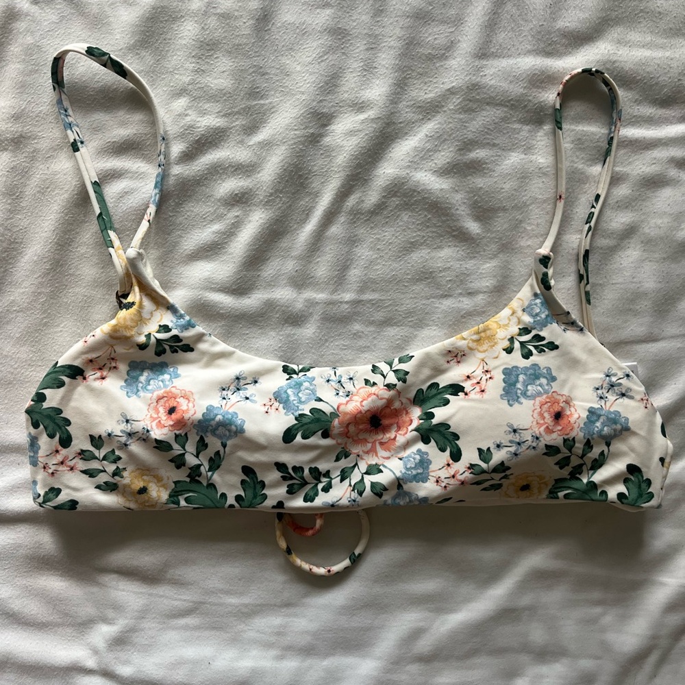 O’Neill bikini top size M